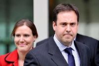 Steve Ciobo (R) has been sworn in as Australia&#039;s new Minister for International Development and the Pacific. (Photo: AAP) 