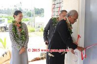 Palemia &#039;Akilisi Pohiva &#039;i hono Fakaava Faleako Lautohi Pule&#039;anga Fakakai. &#039;Oku ha he taa &#039;a Sarah Walsh Talafekau Lahi &#039;a Nu&#039;usila ki Tonga