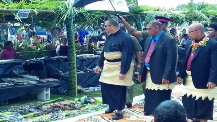 &#039;Ene &#039;Afio Tupou VI &#039;i he&#039;ene &#039;Afio ki he faka&#039;ali&#039;ali &#039;a e kainga. Faitaa &#039;a e Pangike Fakalakalaka