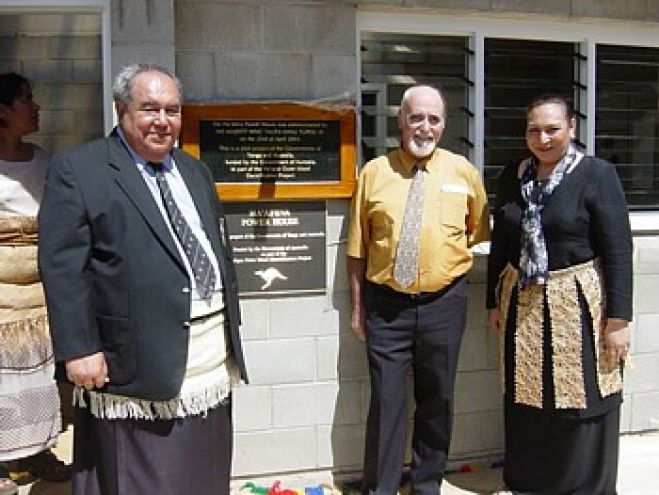 Clive Edwards (Taupotu ki to'ohema)