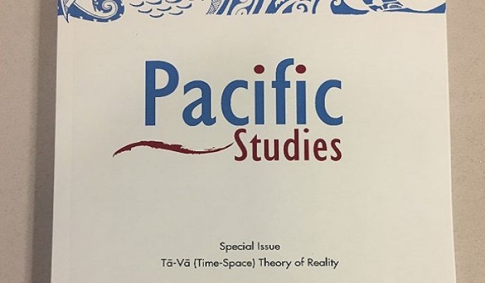 Pulusi Fua Tohi he Teolia Tā-Vā ‘o e ‘Iai