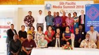 Tonga Minister of Justice Hon. Vuna Faka&#039;otusia with Media representatives gather in Tonga for a workshop on the role of media in oversight and accountability