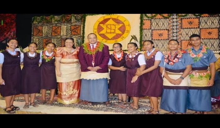 Tali &#039;a e setifiketi Foomu 7 Fakafonua &#039;a Tonga ke hū ki he Ngaahi &#039;Univēsiti Nu&#039;usila