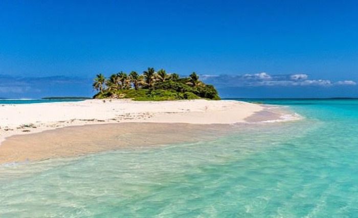 Tau Island, Kingdom of Tonga photographed by Jonathan Irish (National Geographic)