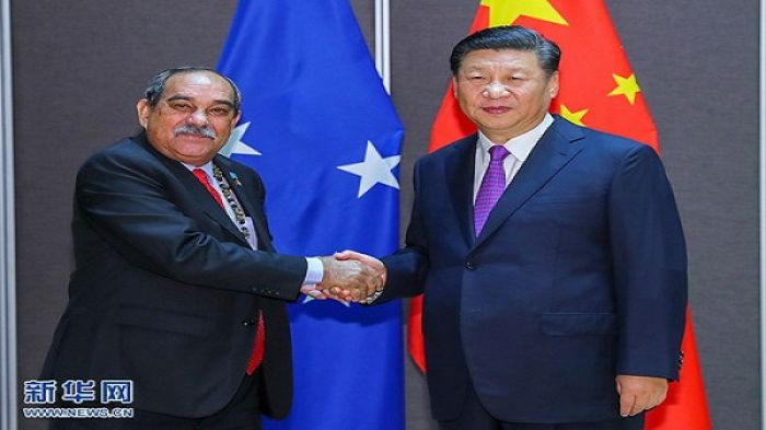 President Xi with President of the Federated States of Micronesia Peter Christian